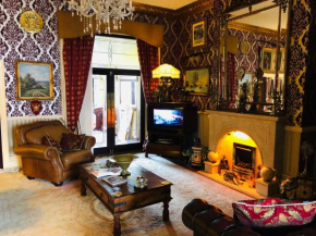 Отель Castle Lodge Guest House 86-88 Sheil Rd L6 3AF  Ливерпуль